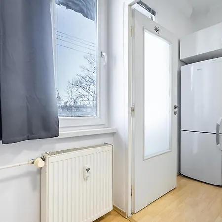 Free Parking - Adm Warm Spacious In Center, Coffee, Ac, Wifi Apartment *