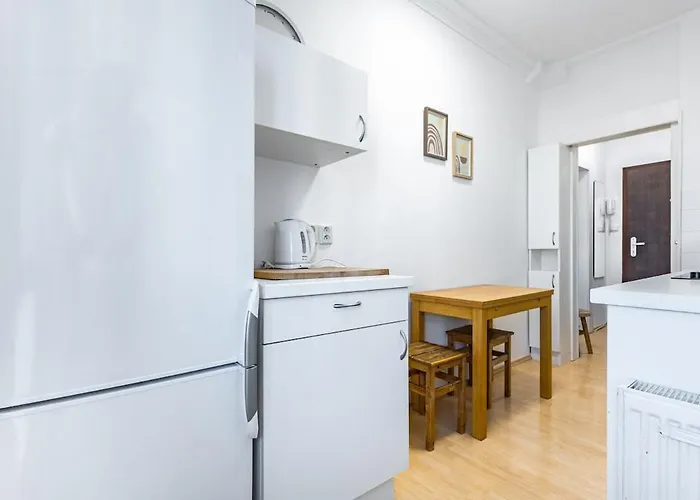 Apartament Free Parking - Adm Warm Spacious In Center, Coffee, Ac, Wifi Bratislava